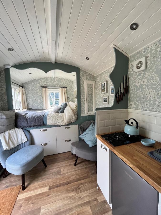 The Hazel Hut Villa Westport Exterior photo